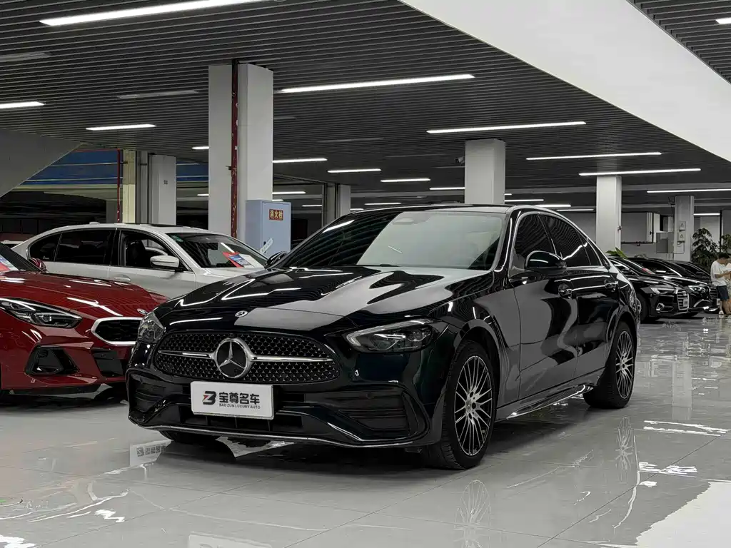 Mercedes-Benz C-Class 2024