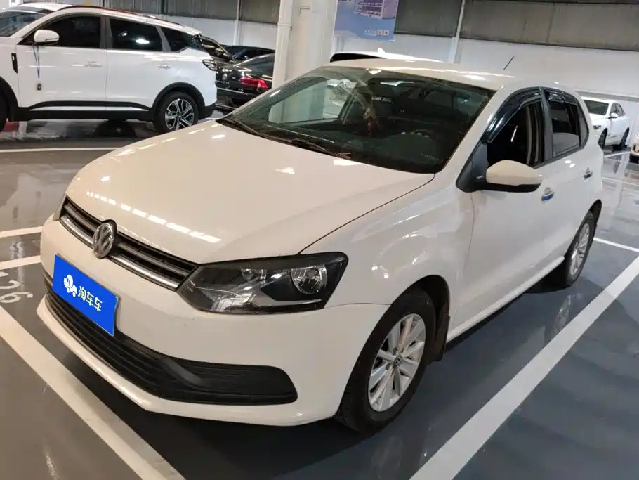 Volkswagen Polo 2016