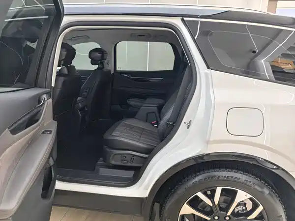 Ford Edge 2025