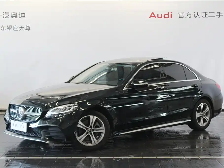 Mercedes-Benz C-Class 2019 — фото 1