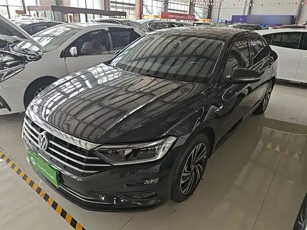 Volkswagen Sagitar 2022
