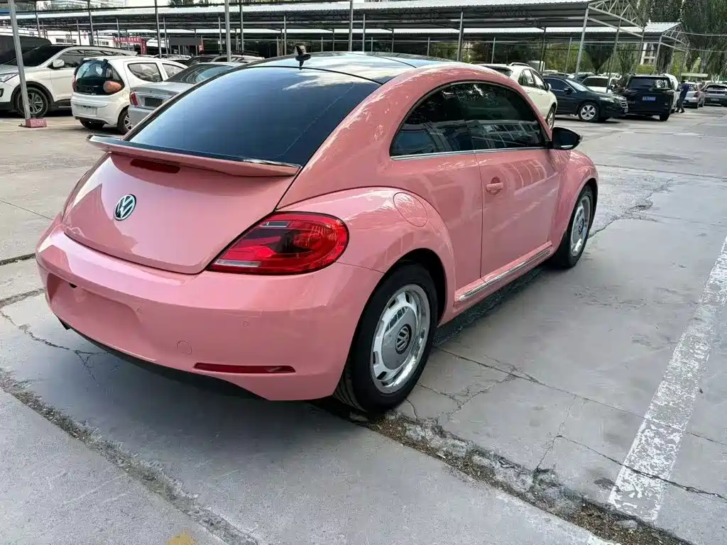 Volkswagen Beetle 2014