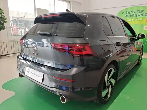Volkswagen Golf GTI 2023