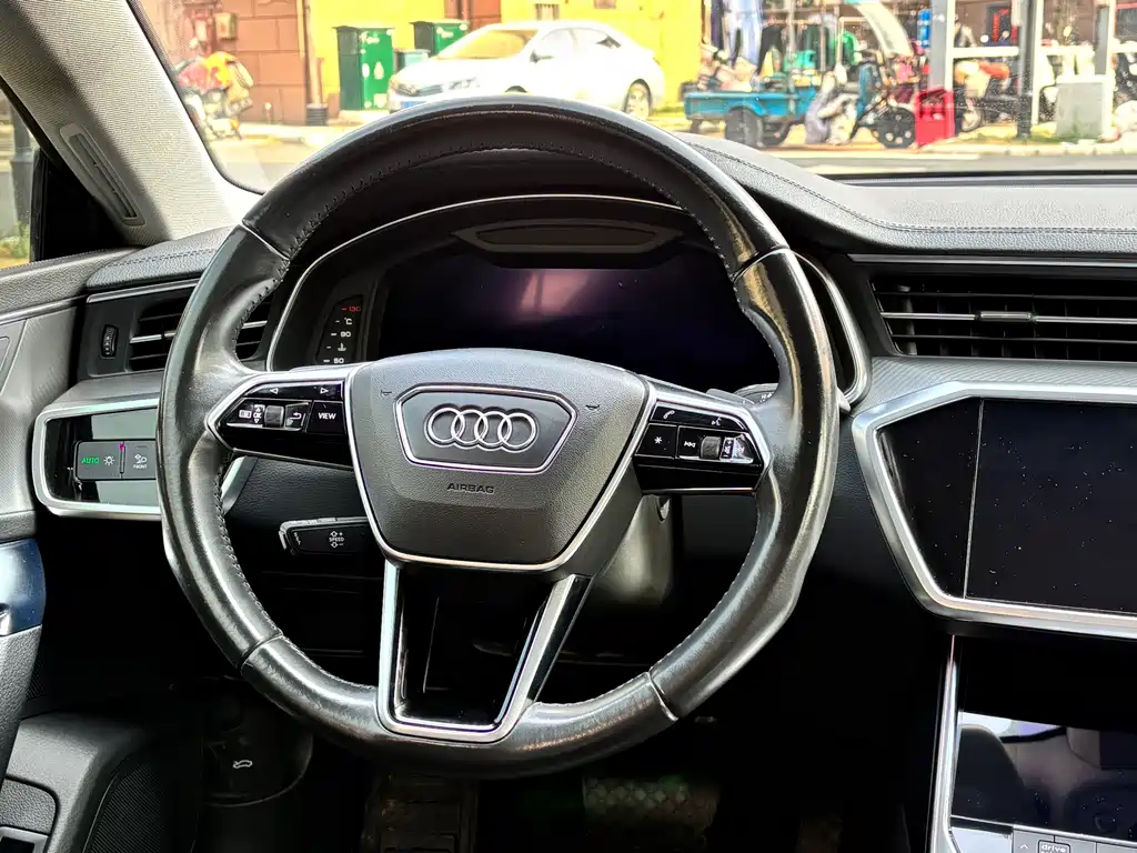 Audi A7 2021 — фото 14
