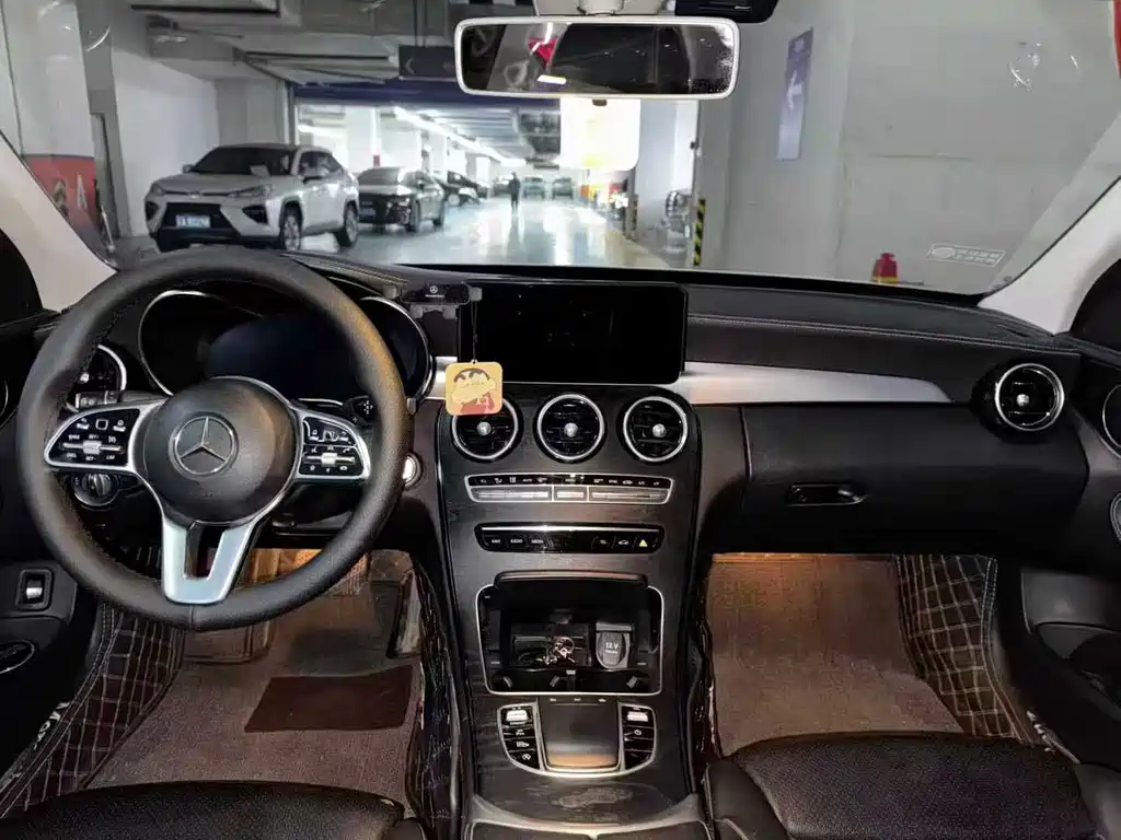 Mercedes-Benz C-Class 2018