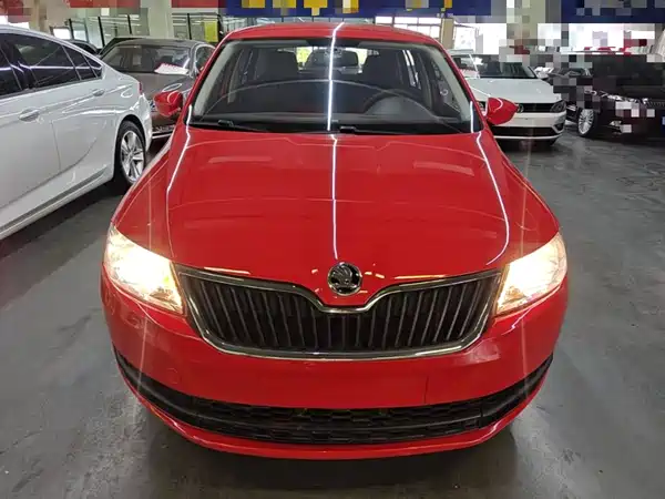 Skoda Rapid Spaceback 2016