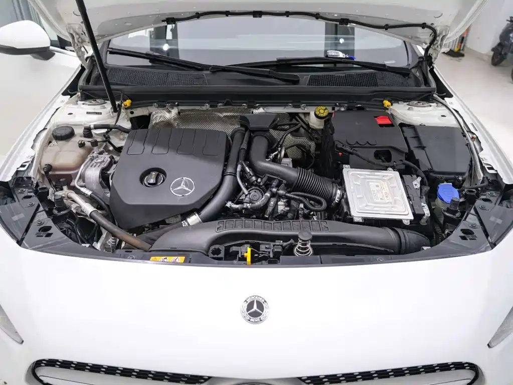 Mercedes-Benz A-Class 2021 — фото 25