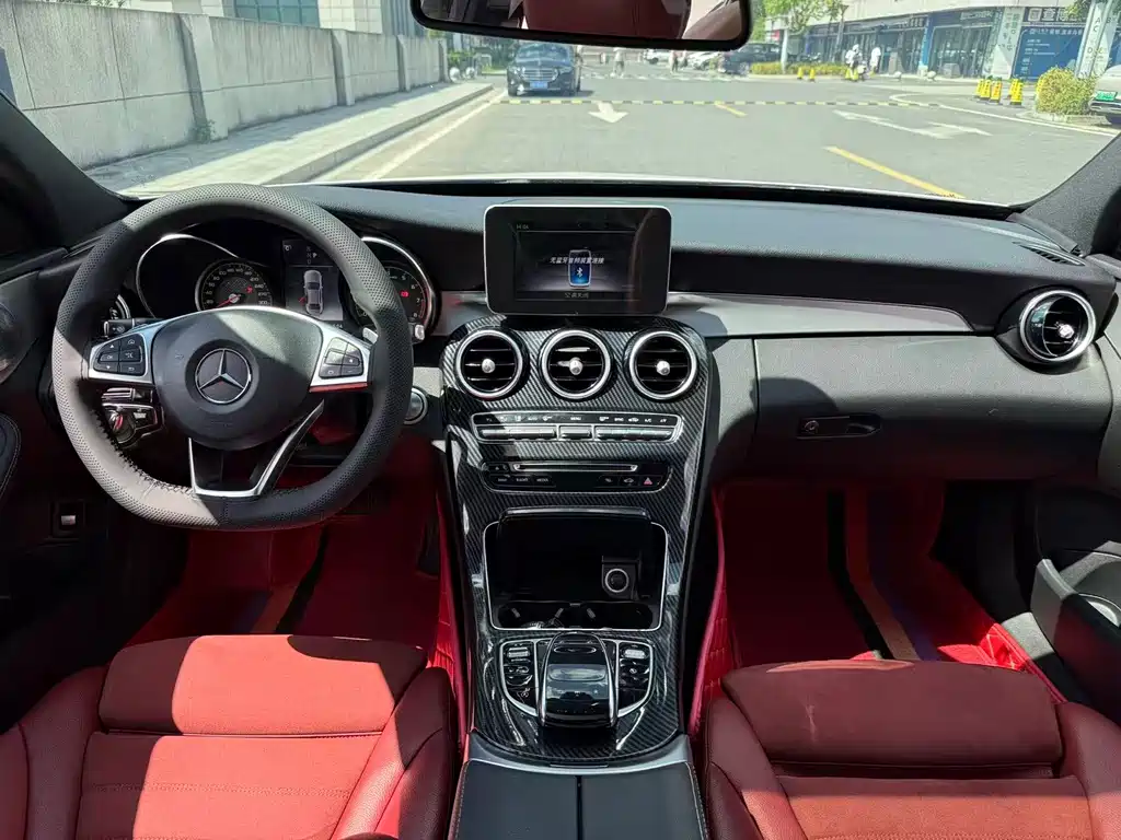 Mercedes-Benz C-Class 2018 — фото 9
