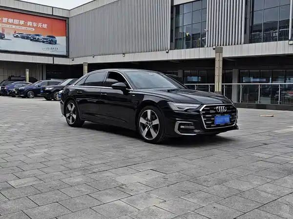 Audi A6L 2022