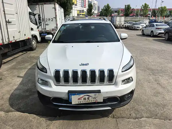 Jeep Cherokee 2016