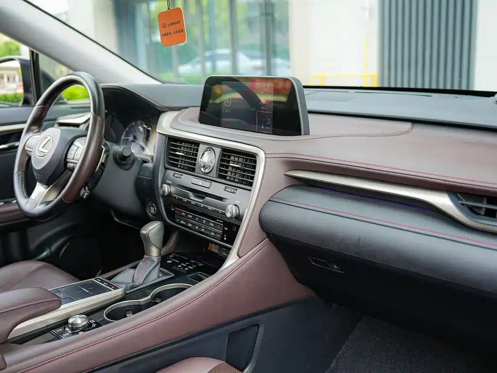 Lexus RX 2022 — фото 10