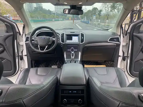 Ford Edge 2018
