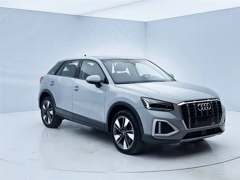 Audi Q2L 2024 — фото 3