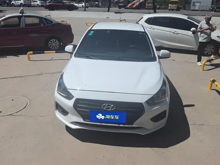 Hyundai Verna 2020 — фото 2