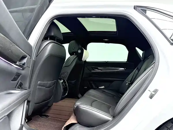 Cadillac CT6 2021