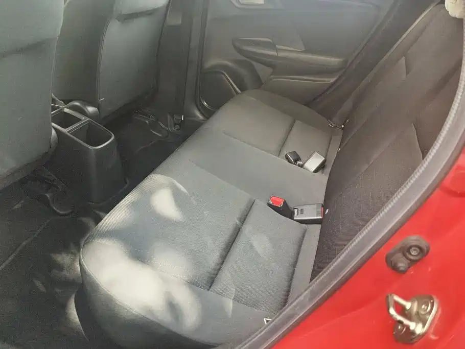 Honda Fit 2015 — фото 11