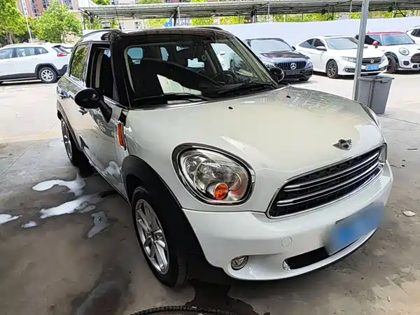 MINI Countryman 2014