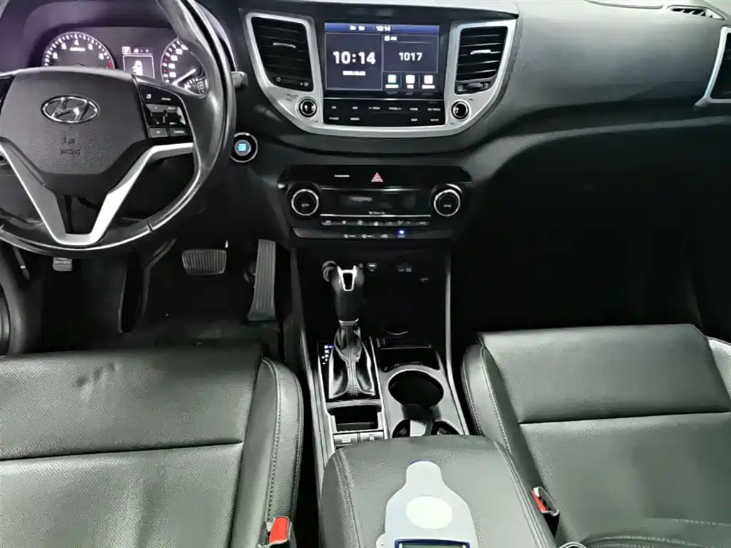 Hyundai Tucson 2018 — фото 14