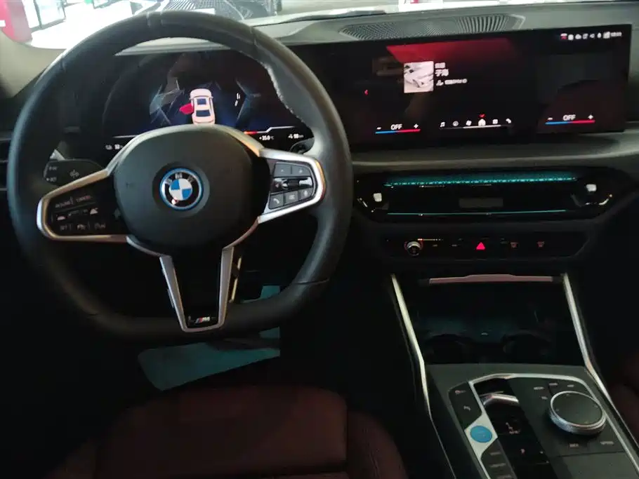 BMW i3 2025 — фото 12
