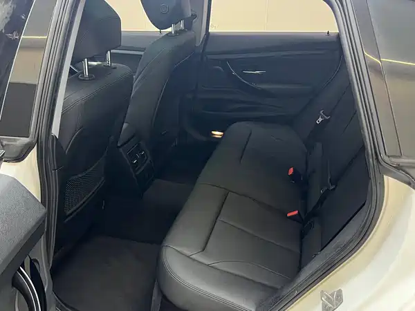 BMW 3 Series GT 2017