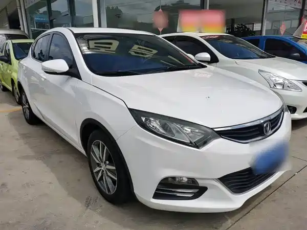 Changan Eado XT 2015