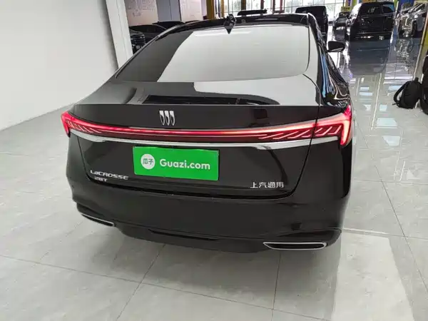 Buick LaCrosse 2025