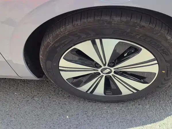 Geely Galaxy A7 EM 2025