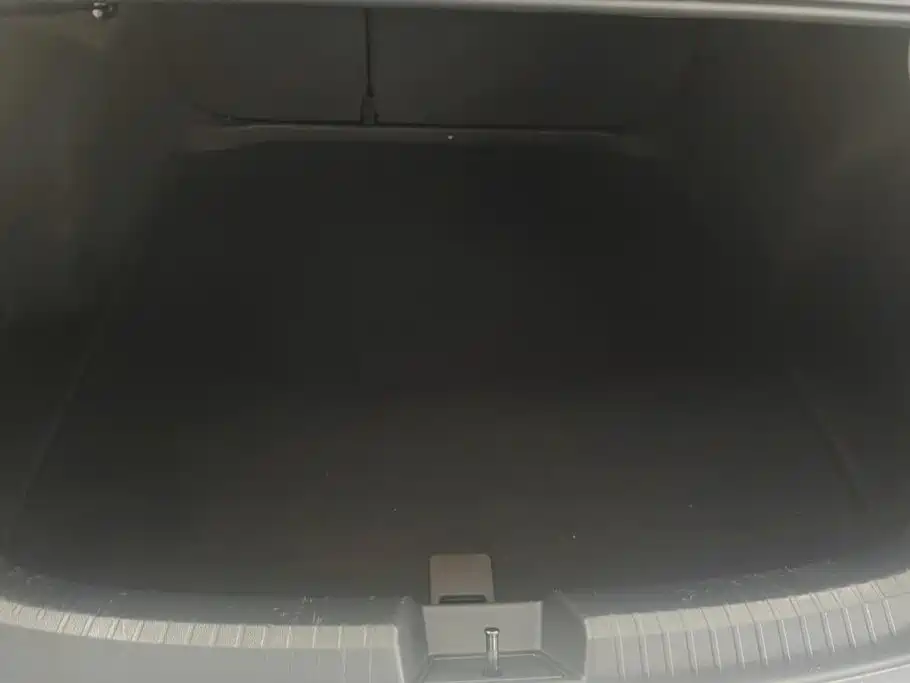 Volkswagen Sagitar 2021