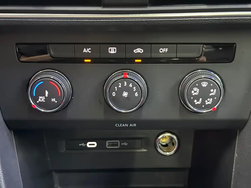 Volkswagen Tiguan L 2023 — фото 16