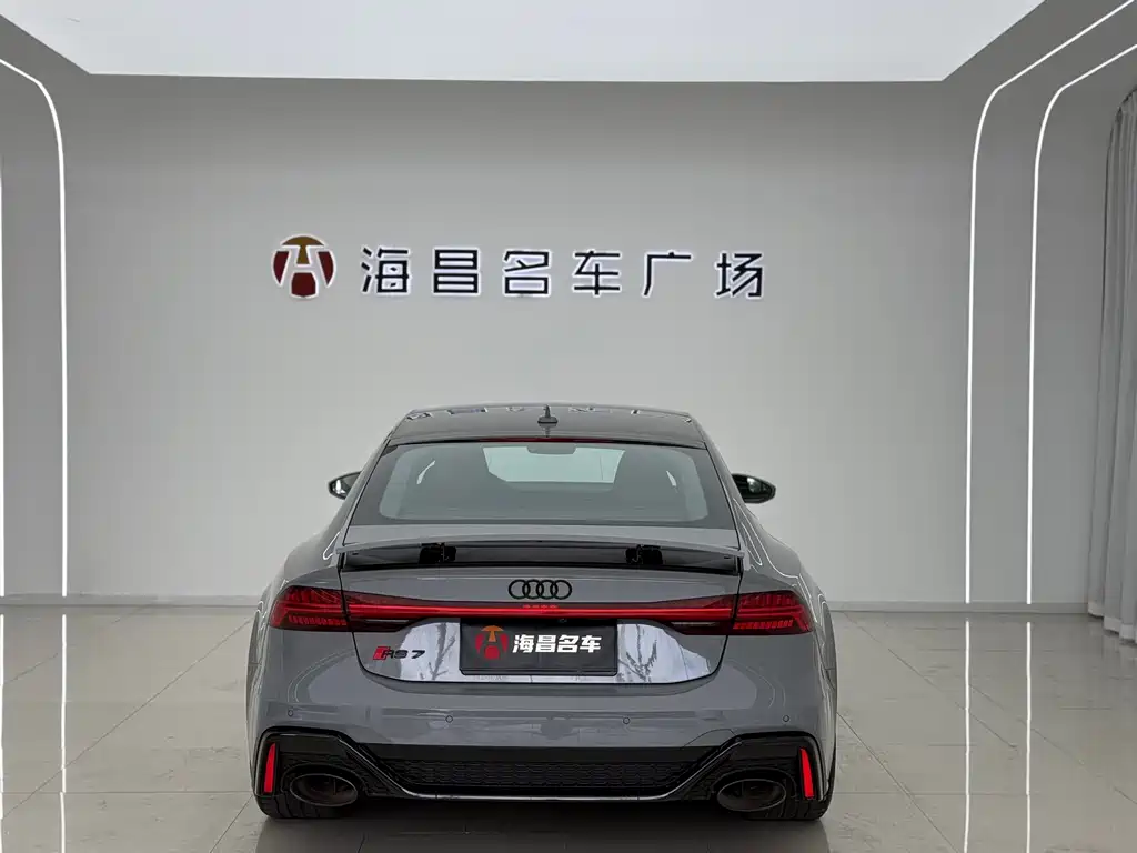 Audi RS 7 2025 — фото 8