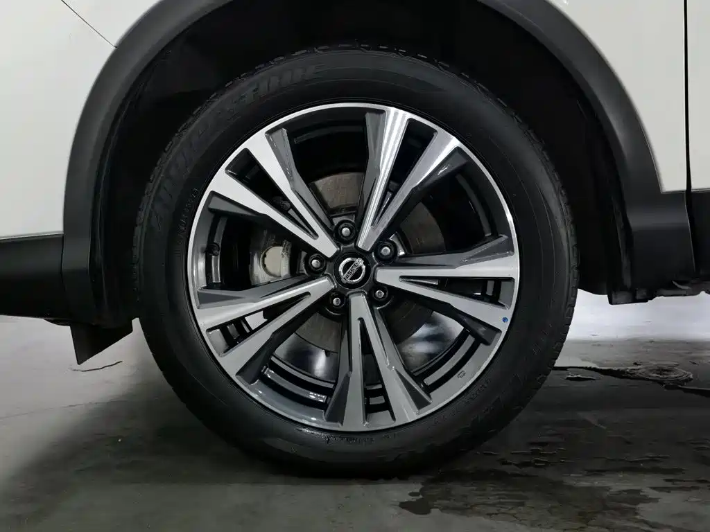 Nissan Qashqai 2023 — фото 17