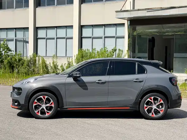 Lynk & Co 02 2018