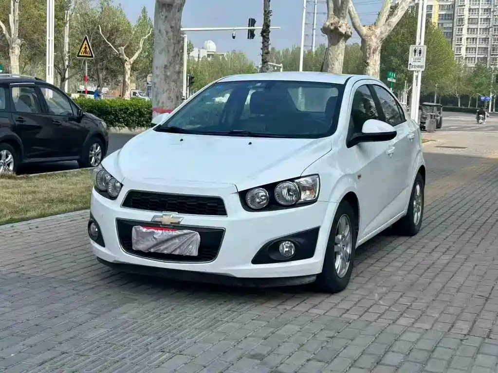 Chevrolet Aveo 2013 — фото 2