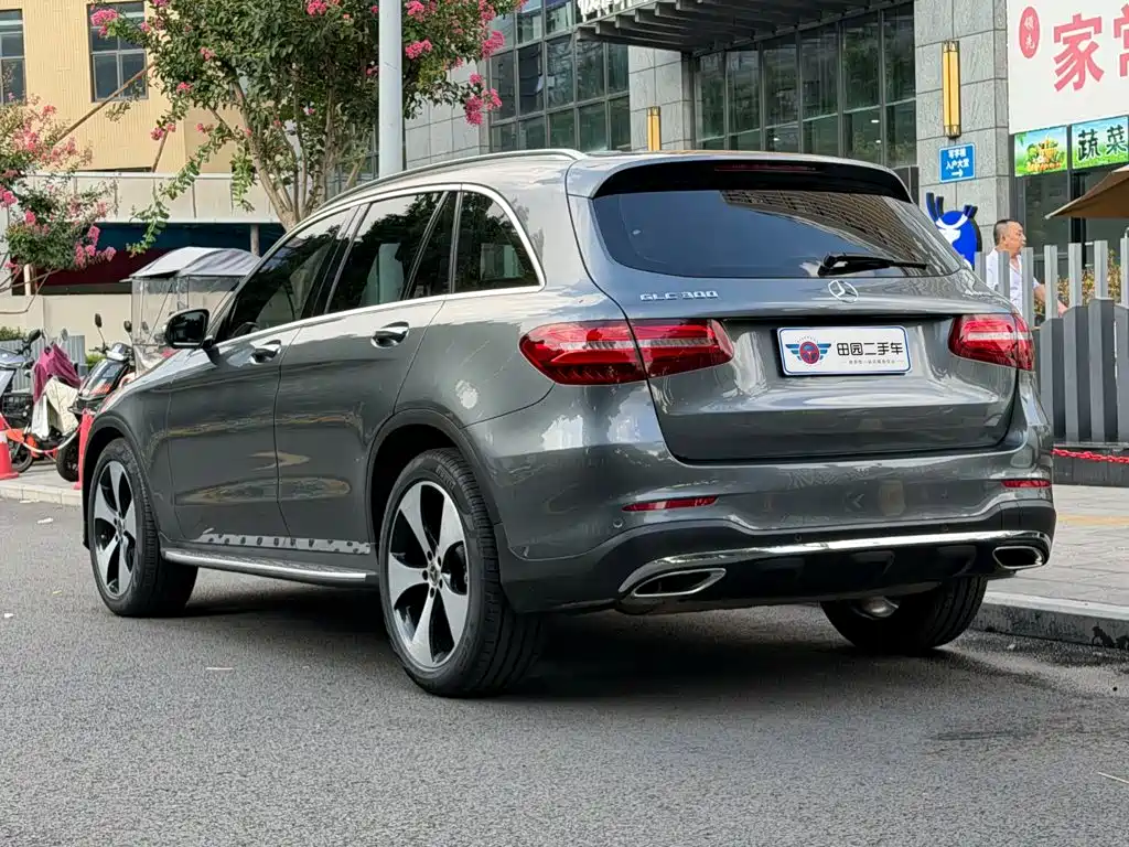 Mercedes-Benz GLC 2018