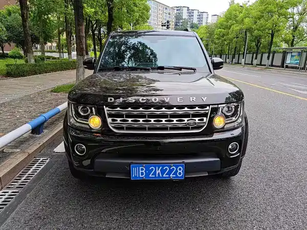Land Rover Discovery 2016