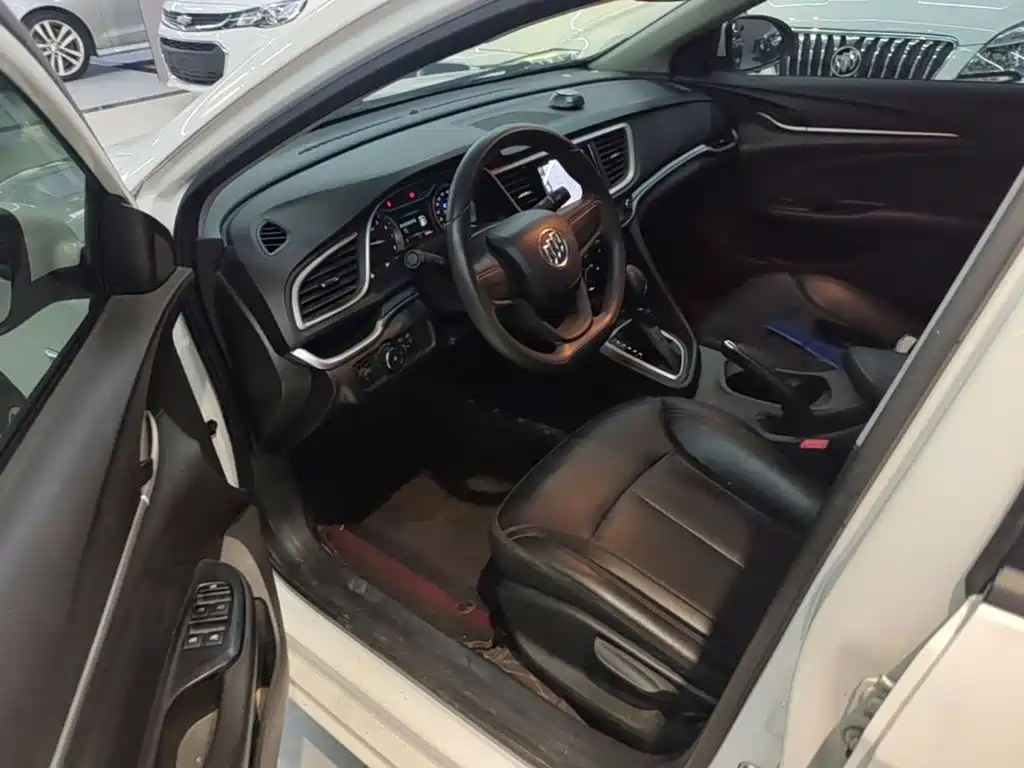 Buick Excelle GT 2020 — фото 16