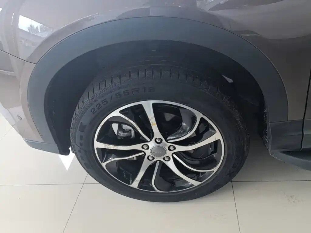 Haval H6 Coupe 2017 — фото 23