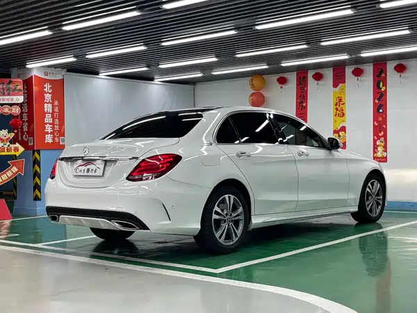 Mercedes-Benz C-Class 2018