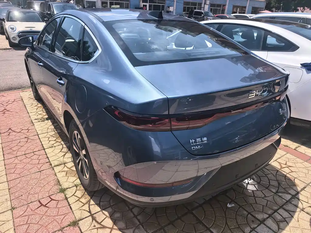BYD Qin PLUS 2025 — фото 4