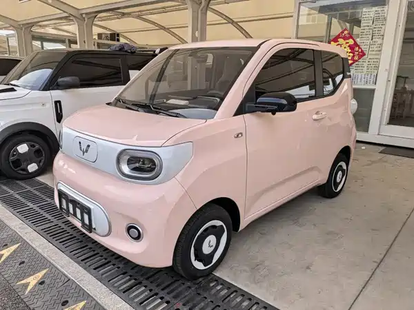 Wuling Hongguang MINIEV 2025