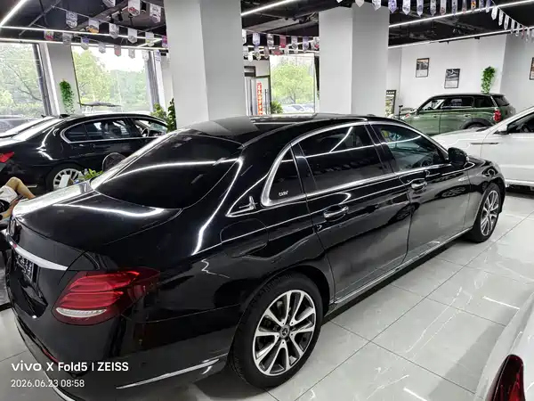 Mercedes-Benz E-Class 2017