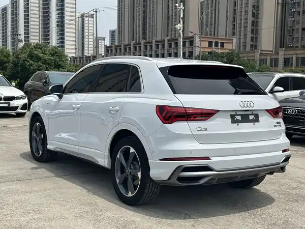Audi Q3 2022