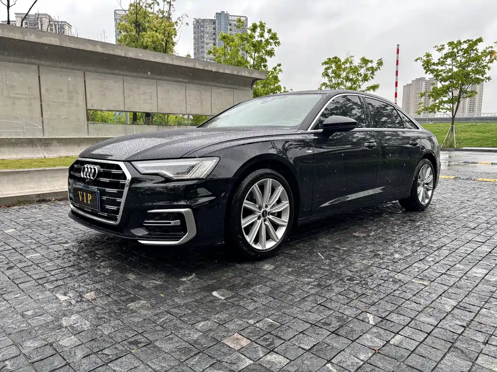 Audi A6L 2024 — фото 1