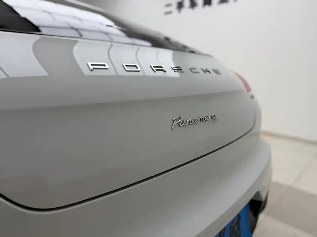 Porsche Panamera 2016 — фото 20