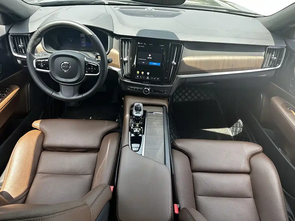 Volvo S90 2024 — фото 10