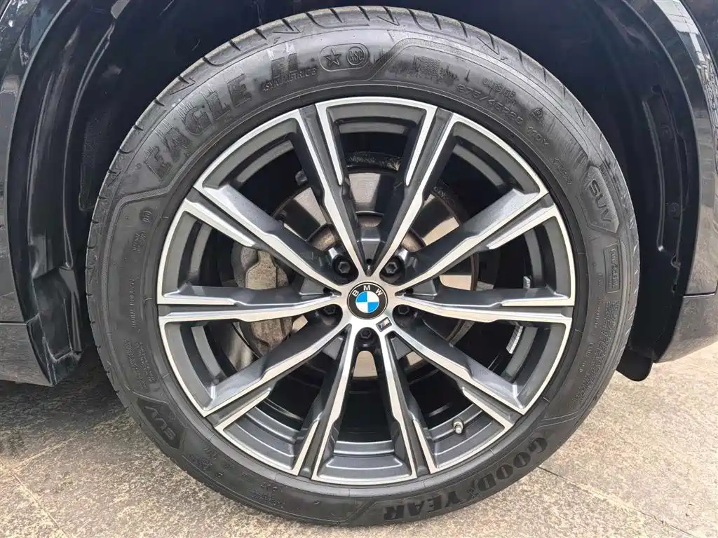 BMW X5 2022 — фото 22