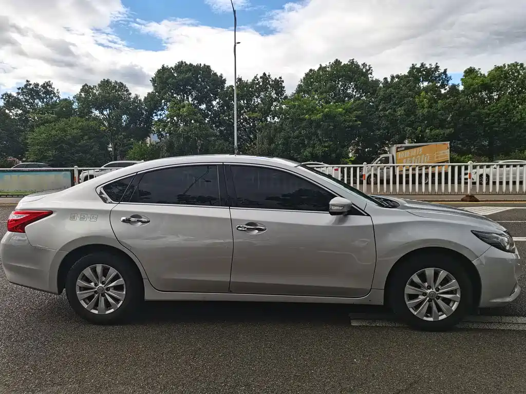 Nissan Teana 2017 — фото 5