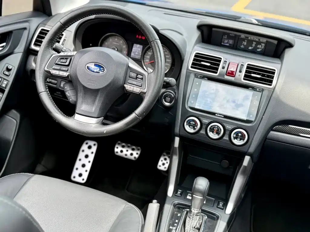 Subaru Forester 2015 — фото 19