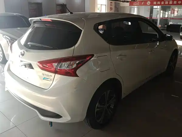 Nissan Tiida 2018