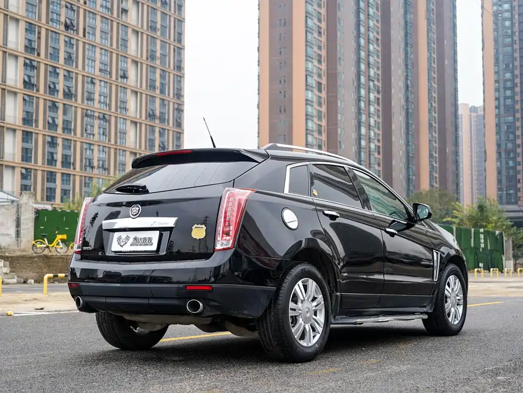 Cadillac SRX 2015 — фото 6